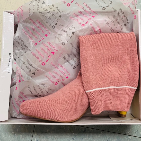 Womens dneuce - mid calf boots 👢🔥🎉 - Picture 3 of 3